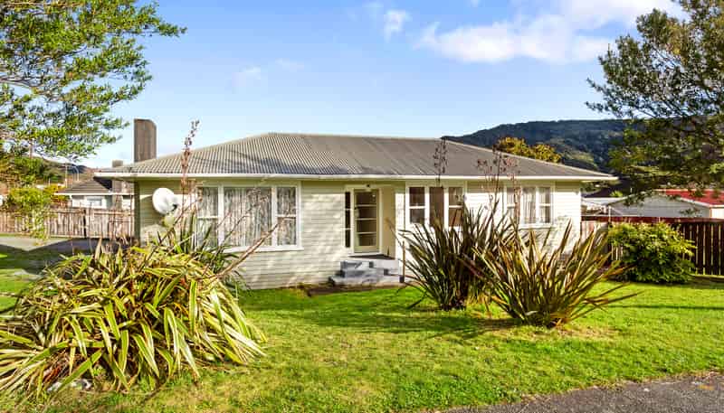 50 Coast Road, Wainuiomata