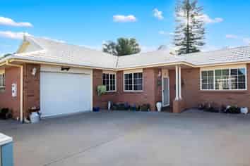 2/1 Sierra Avenue, Kamo