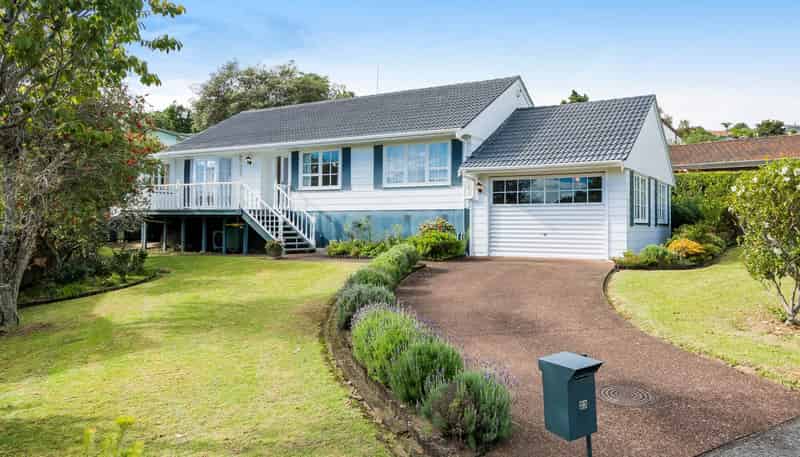 23 Weetman Drive, Browns Bay