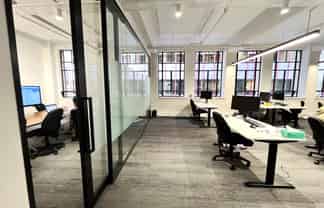 FUNKY CHARACTER OFFICE

