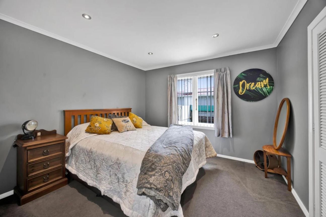 Charming 1950s 3-Bedroom Home for Rent - Ansicht 6