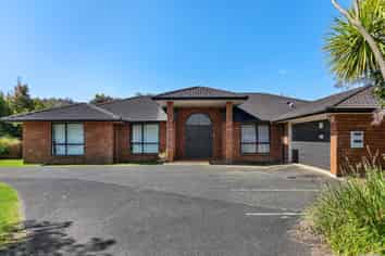54 Worsnop Way, Stillwater
