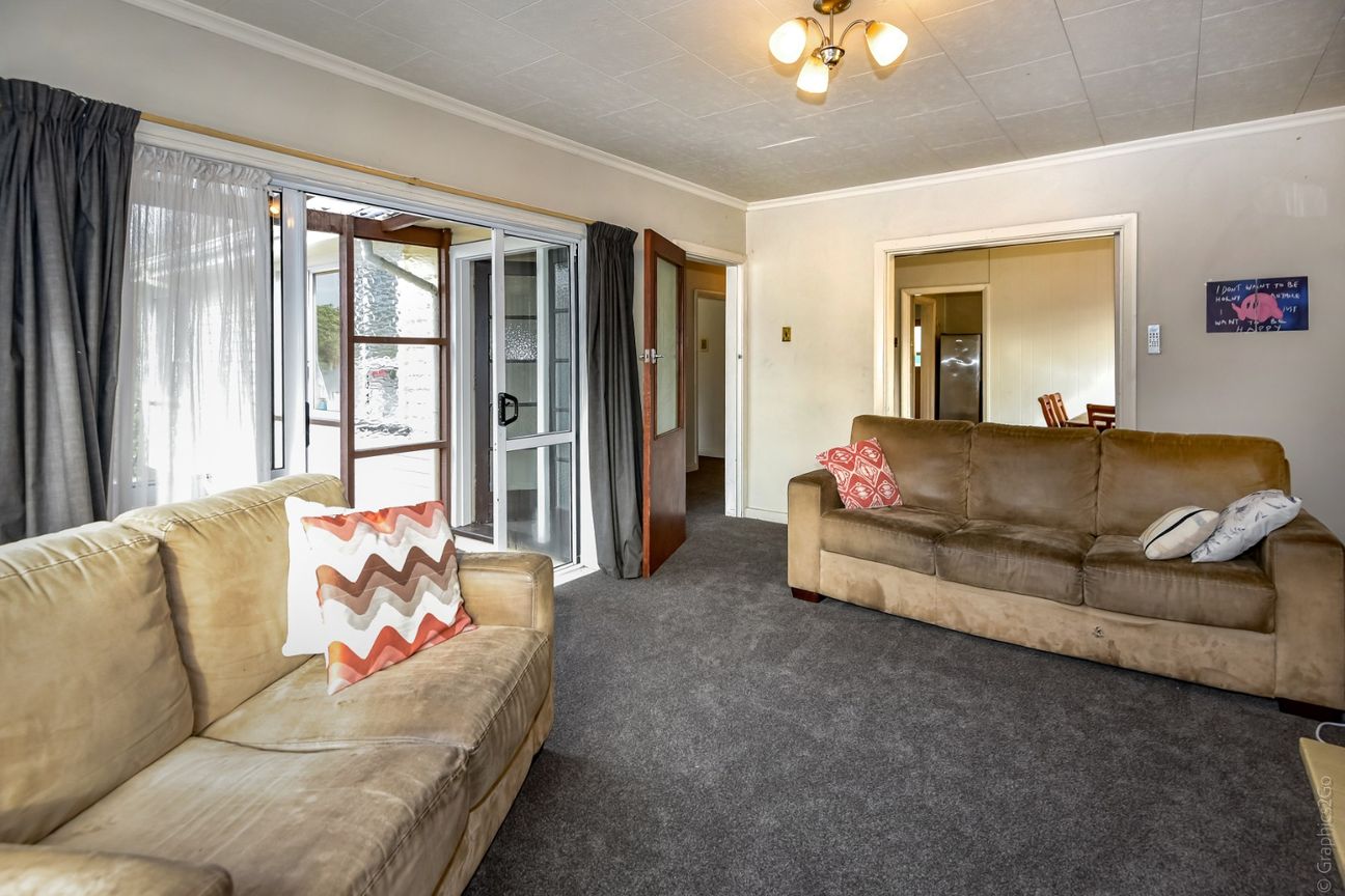 5 Bedrooms In Sockburn - Vista 3