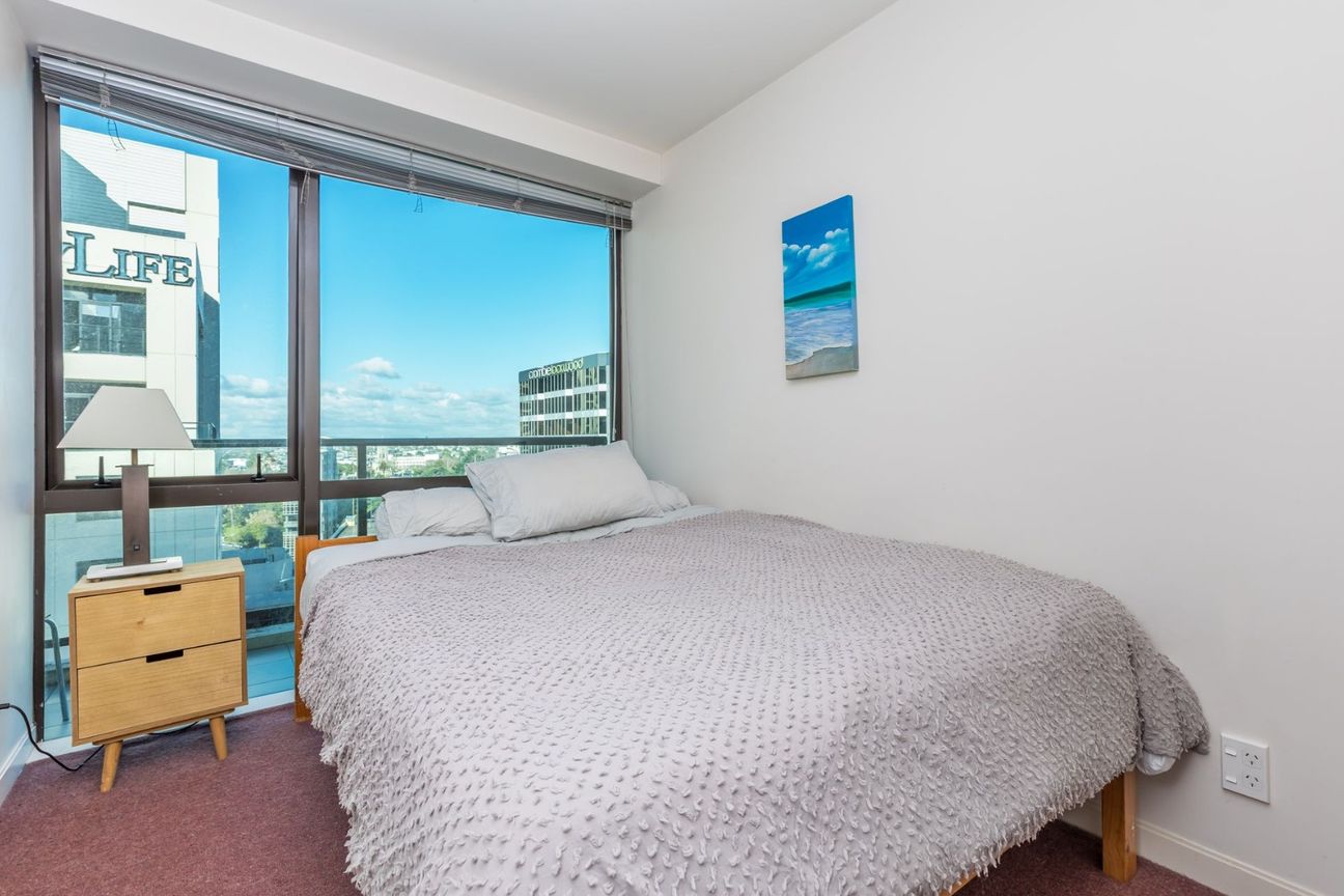 Elevated - Newly Redecorated and Furnished with option of park - Ansicht 5