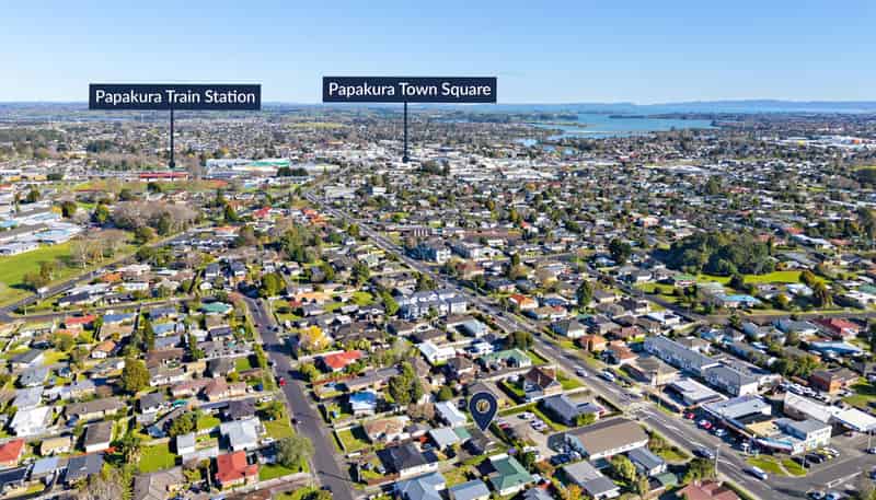 2/9 Edmund Hillary Avenue, Papakura