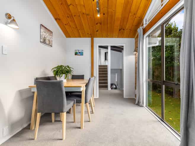 10 Spey Place, Papakowhai