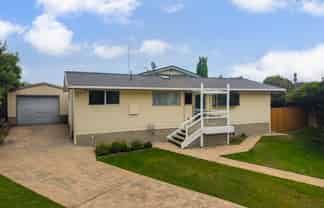 10 Spey Place, Papakowhai