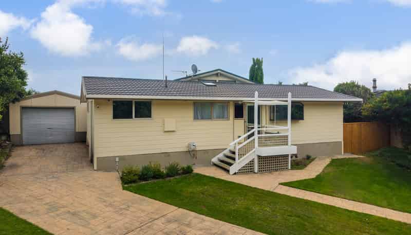 10 Spey Place, Papakowhai