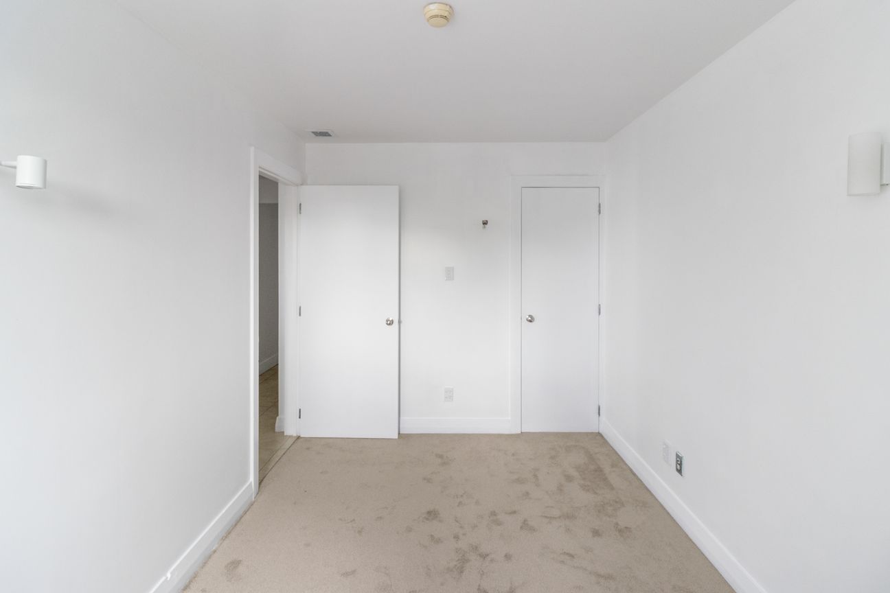 3-bedroom apartment in prime Parnell location! - Więcej