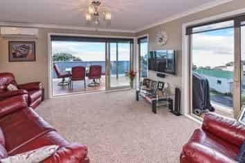 Auckland - Address withheld