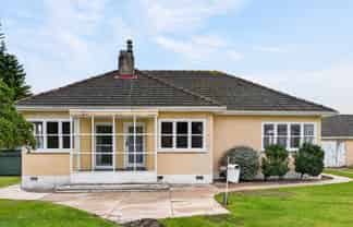203 Derby Street, Gisborne