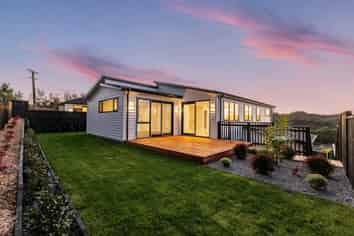 38 Skulander Crescent, Millwater