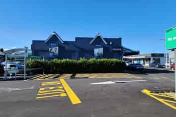 High profile office - Papakura