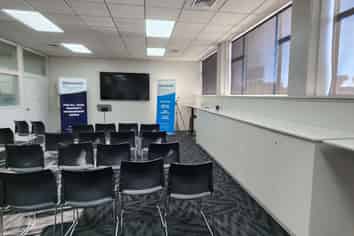 High profile office - Papakura