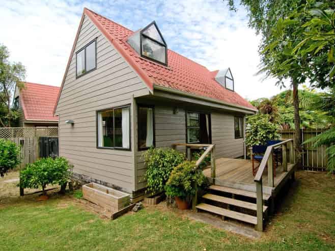 1B Harbutt Avenue, Mount Albert