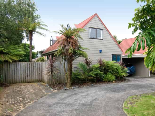 1B Harbutt Avenue, Mount Albert