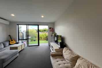 Auckland - Address withheld