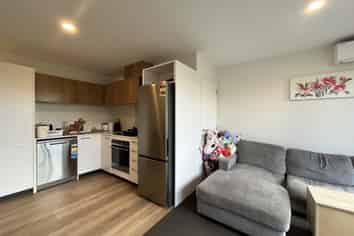 Auckland - Address withheld
