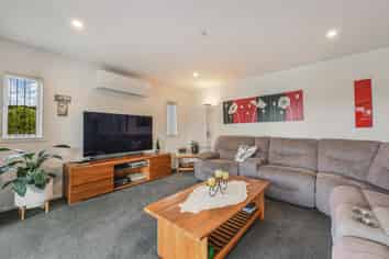 2 Ruataniwha Drive, Collingwood