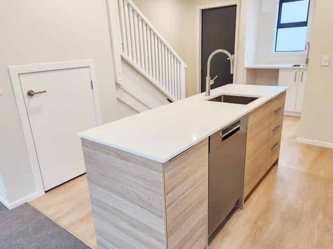 6/31 Wainuiomata Road, Wainuiomata