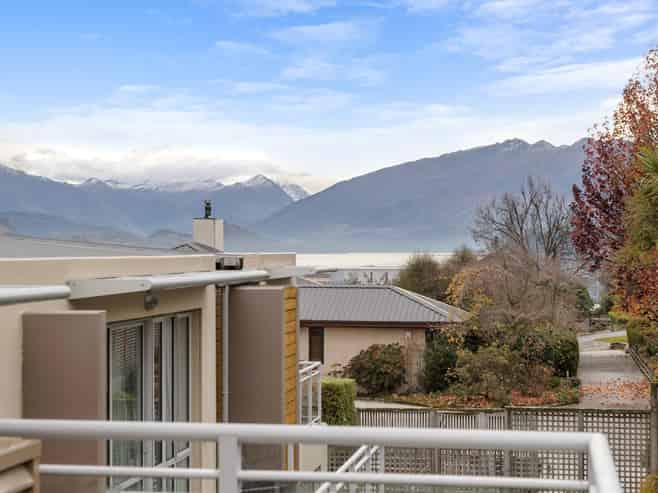 208/29 Warren Street, Wanaka