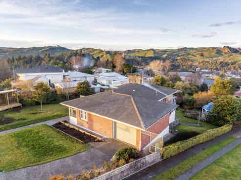 12 Lark Street, Taihape