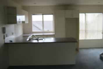 15/57 Gladstone Road, Northcote