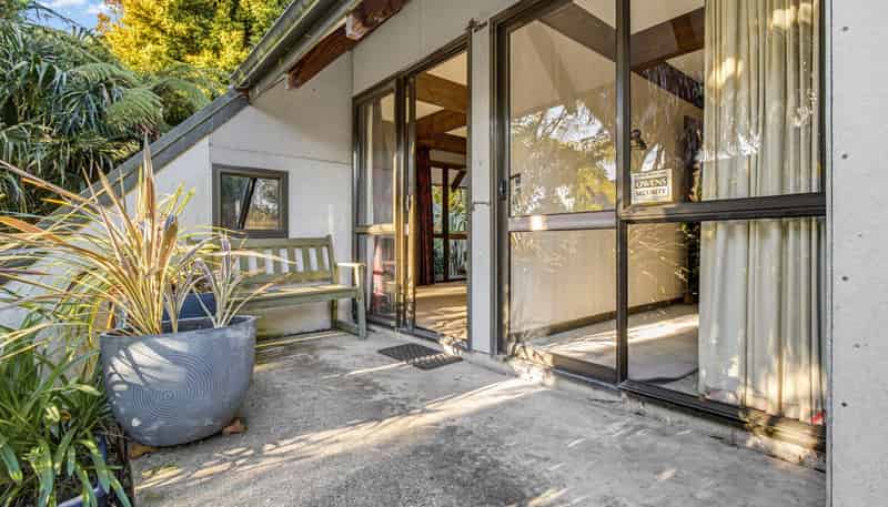 17 Aquarius Drive, Kawaha Point