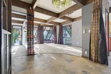 17 Aquarius Drive, Kawaha Point