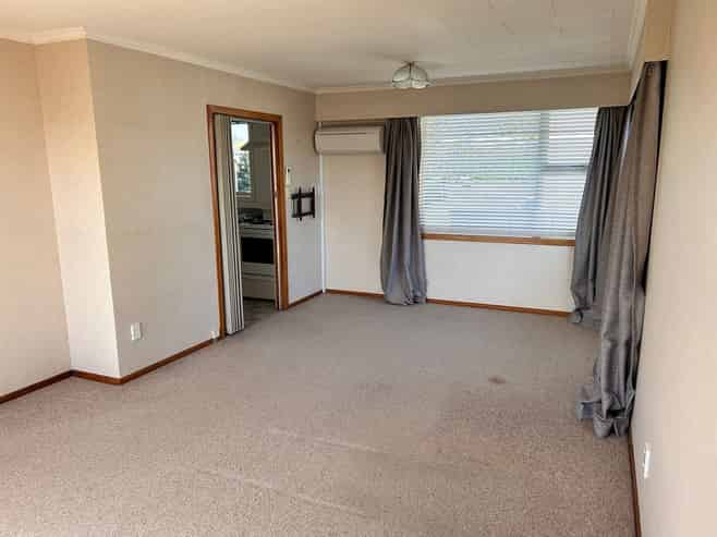 256C Courtenay Street, Strandon