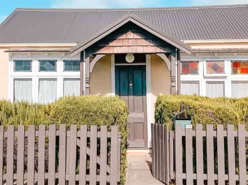 977 Colombo Street, Saint Albans
