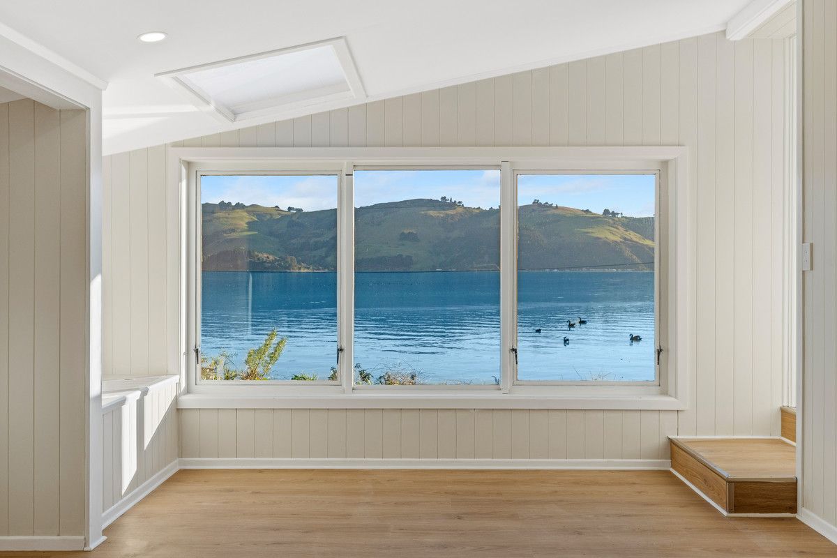 Gorgeous Waterfront Hideaway - Widok 6