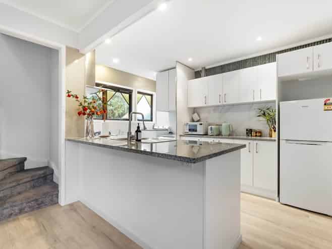 5/8 King George Avenue, Epsom