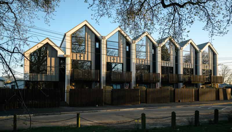 2/5 Ward Street, Addington