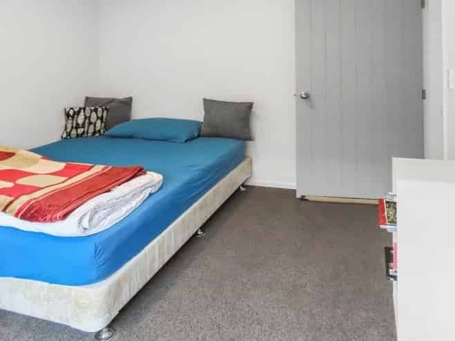 60A Stewart Drive, Newlands