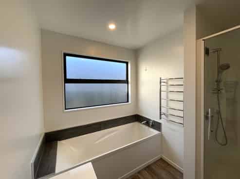 60A Stewart Drive, Newlands