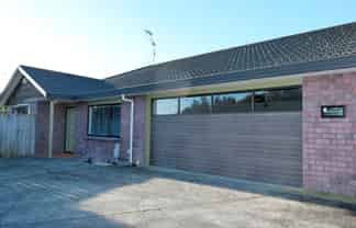 17a Beachwater Gr, Paraparaumu Beach