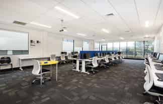 Very Accessible Full Floor Office