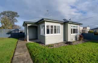 15 Mary Street, Winton