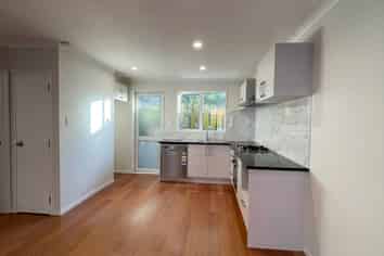 3A Janine Place, Bucklands Beach
