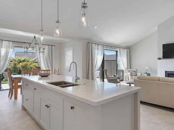 8 Francesco Drive, Karaka