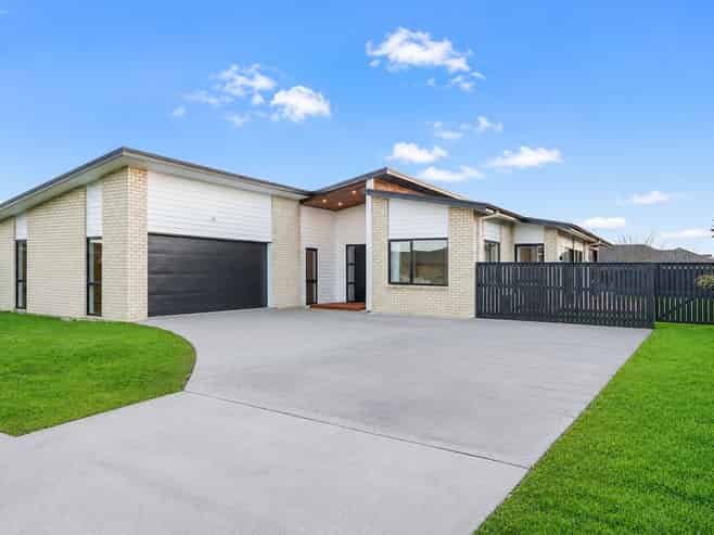 30 Glaisdale Crescent, Flagstaff
