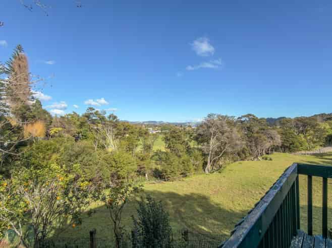 1569 Rings Road, Coromandel