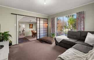 33b Robins Road, Judea