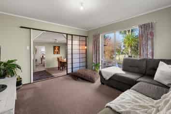 33b Robins Road, Judea