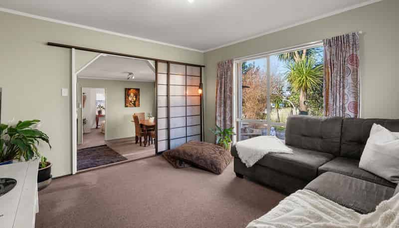 33b Robins Road, Judea