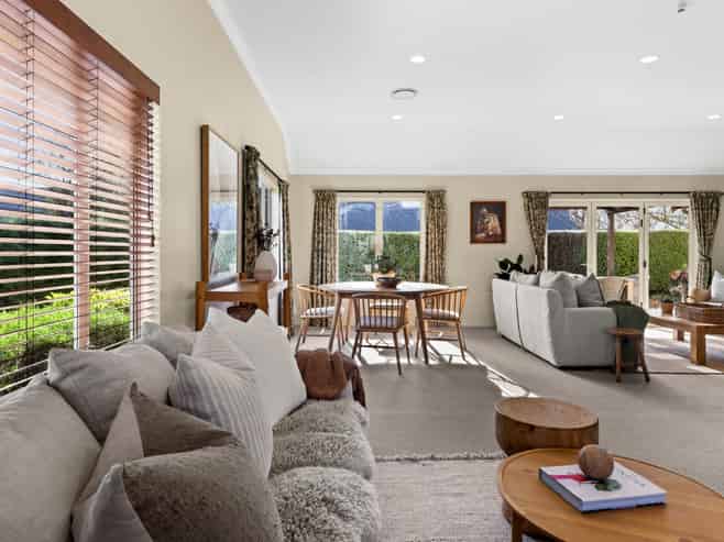 7/225 Te Mata Road, Havelock North
