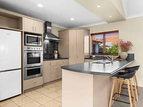7/225 Te Mata Road, Havelock North