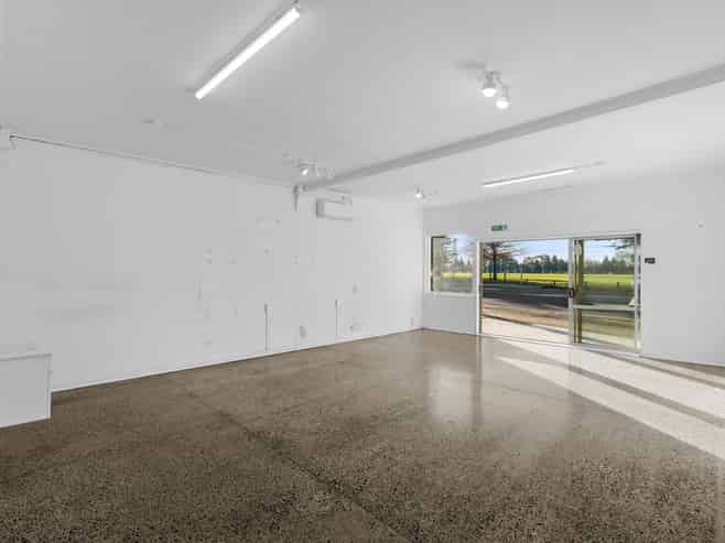 Standalone Commercial Opportunity - Freehold!