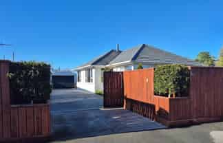 100 Effingham Street , North New Brighton